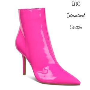 NWOB INC International Concepts ‘Holand’ Pointed-Toe Booties